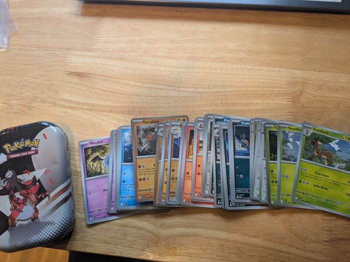 40 Pokemon Cards White Flare Set