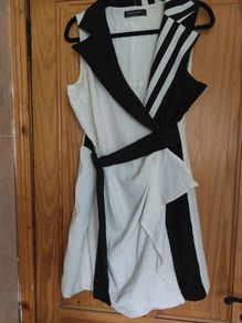 Rinascimento Black and white wrap dress (free postage)