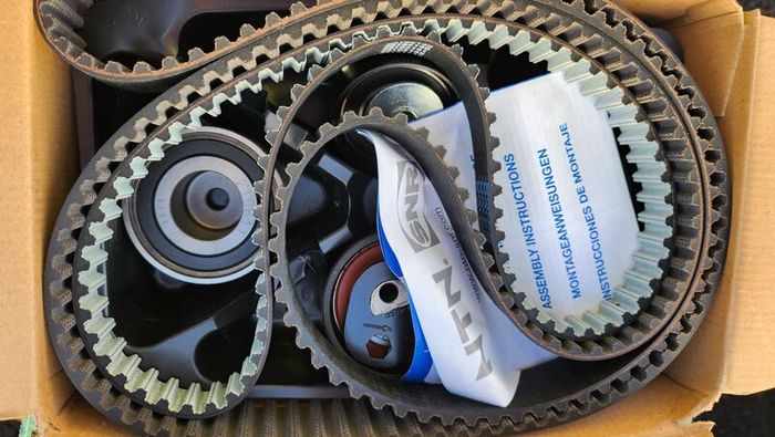 Jaguar XF ,XJ, parts brand new