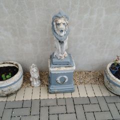 Concrete Lion and flower pots