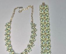 Stunning Vintage Signed Jewelcraft (Coro) Mid-Century Enamel Necklace & Bracelet Demi-Parure Set