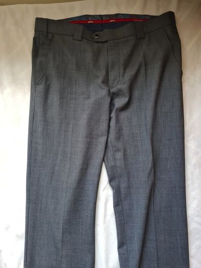 Meyer roma chinos Size 36/30 zip fly grey In like new condition