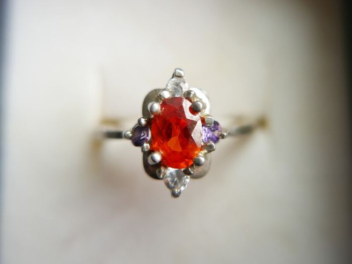 Vintage 925 Sterling Silver Ring with Central Orange Stone and Accent Stones