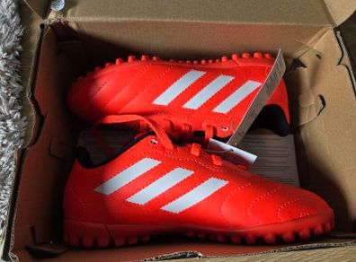 football AstroTurf  boots adidas, 13UK