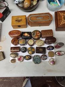 Trinket boxes vintage