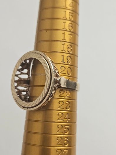 Half Sovereign Gold Ring
