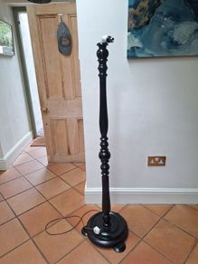 floor lamp