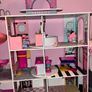 kids doll house Image 3