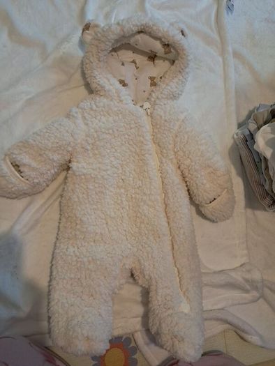 baby boy clothes (bundle)newborn/0-3/3-6