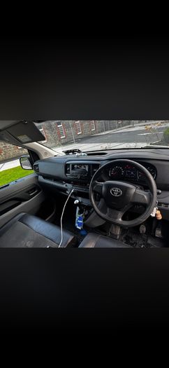 toyota proace