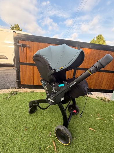 Doona X sage green car seat