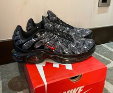 Nike Air Max Topography Pack