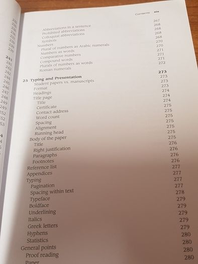 The Principles of Writing in Psychology (Bloomsbury Study Skills, 6) T.R. Smyth