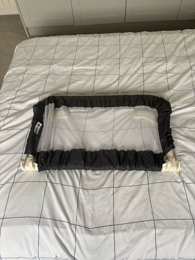 Bed rail for kids x2