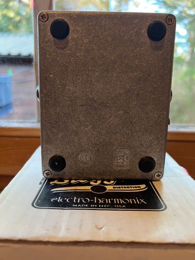 EHX Bass Blogger