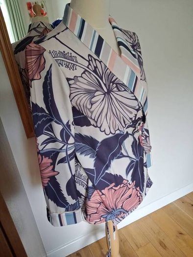 Beautiful New Coconuda Kimono Italy Size 42 M-L