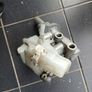 master brake cylinder Image 4