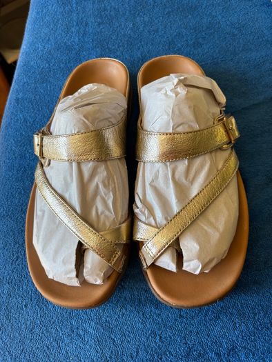 Strive Women's sandals size 6UK.  Gold. As New with box.