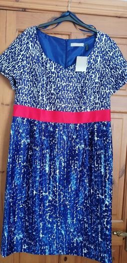 Dress  Anthology avoca size 18 lovely   colours in design lined new with tags