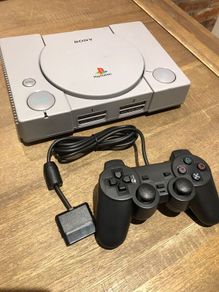 Retro Heaven - Sony Playstation 1 Model SCPH-5552 with analogue controller - #340
