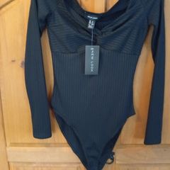 ladies bodysuits and tops bundle size 10