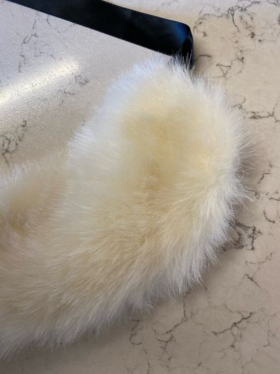 faux fur collar / stole