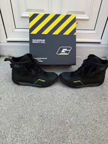 G.rocket Gore-tex Black Shoes