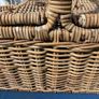 Vintage picnic basket Image 5
