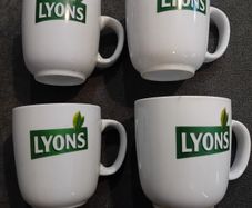 Lyons cups / mugs