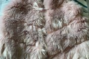 Pink fur Gilet