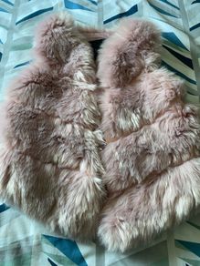 Pink fur Gilet