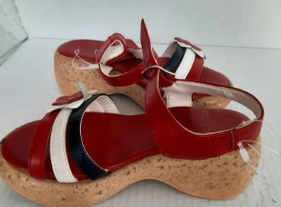 New childs sandles