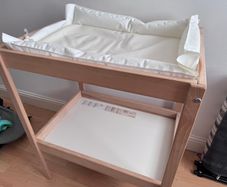 Baby Changing Table & Babycare mat