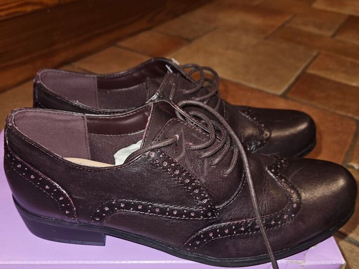 clarks brogue shoes