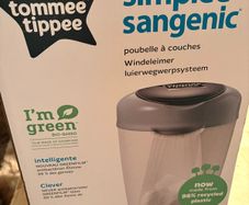 Tommee tipper nappy bin