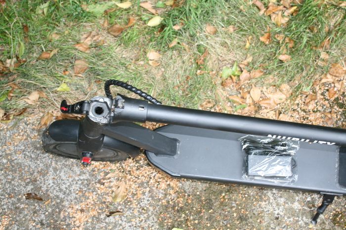 Niubility Adult Electric Scooter 36v Li-ion (works well)