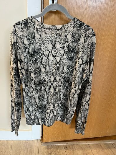 Zadig Voltaire cashmere jumper. Size XS gif uk 10 .