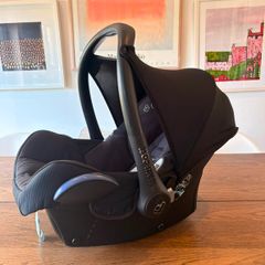 Maxi-Cosi Infant Car Seat