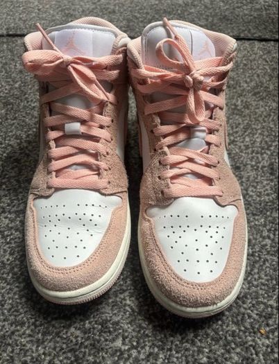 Nike Jordan 1 UK 8.5