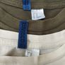 T-Shirts XS "Divided' Image 4