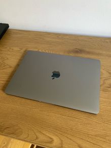 Apple MacBook Pro 13-inch (2016)
