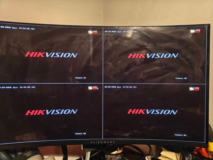 Hikvision Ids-e04huhi-xb 1tb Ssd