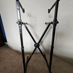 Hercules Keyboard Stand for Two Keyboards