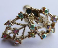 Vintage Delicate  Brooch
