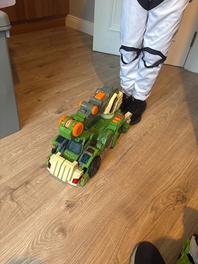 switch and go trex transformer toy