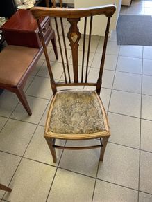 Dining chair