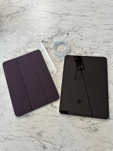 Apple iPad Air 5th Gen 2022 Starlight 256GB