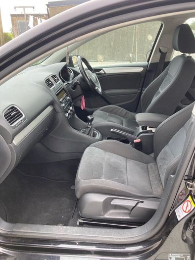 Low km Volkswagen mk 6 golf