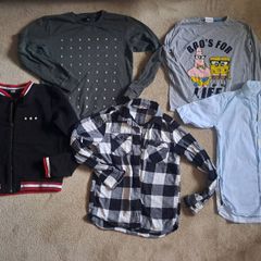 Boys 9-10 top bundle River island