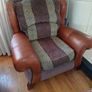 3 piece suite with footstool Image 6